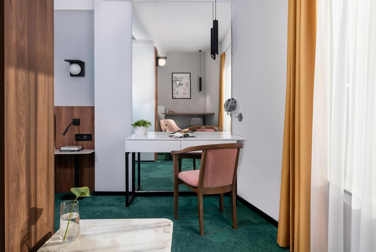 Hotel Tim'S Szkopje Kültér fotó