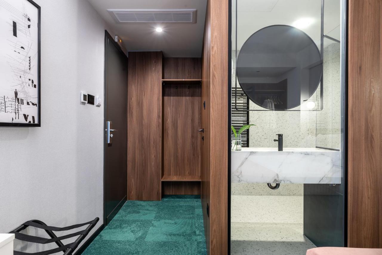 Hotel Tim'S Szkopje Kültér fotó